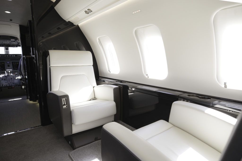 Seats on Bombardier CPO aircraft