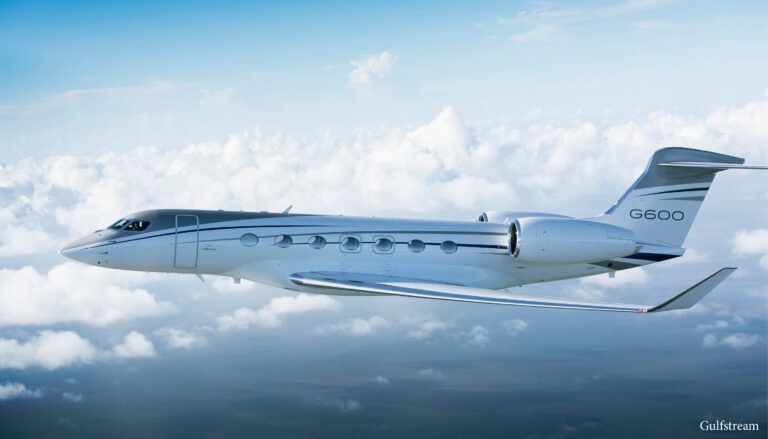 Gulfstream G600 in flight