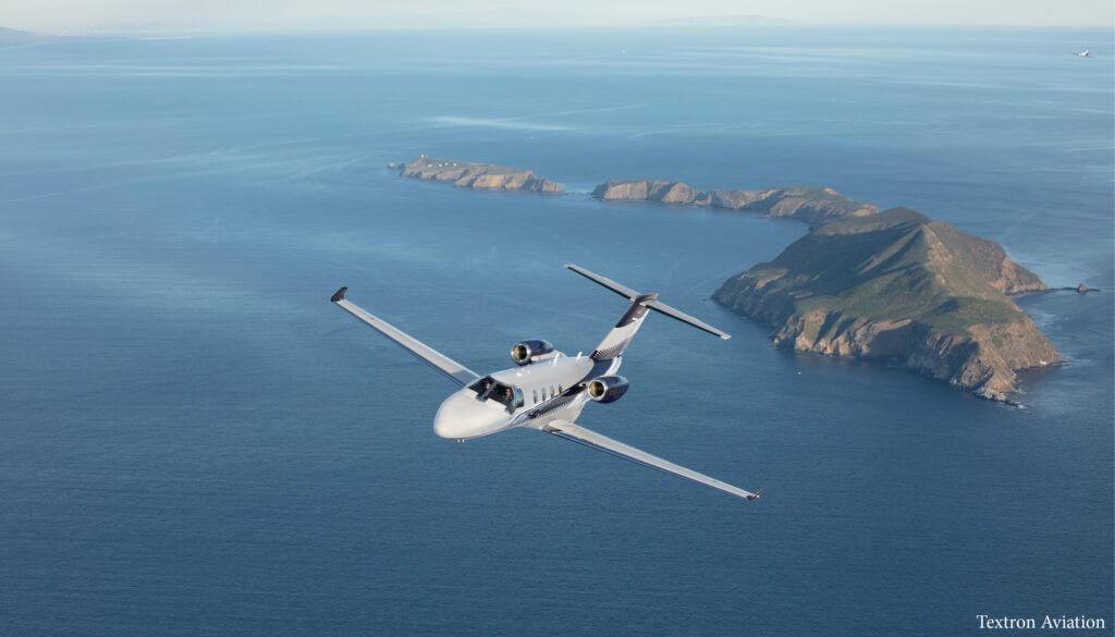 Cessna Citation M2 Gen3 in flight