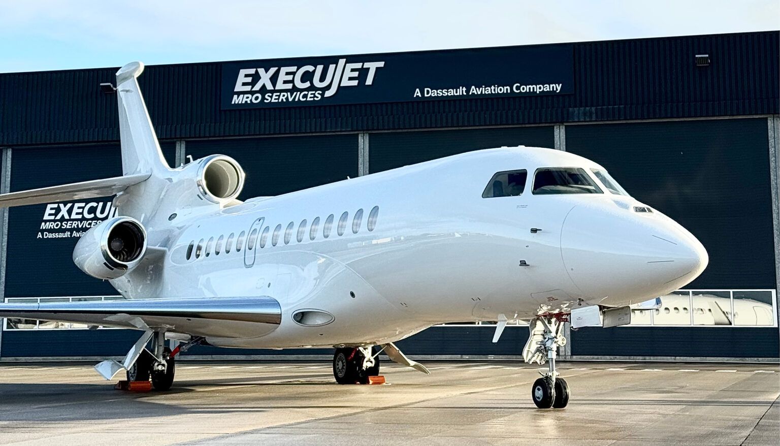 Execujet Perth ExecuJet MRO Services retrofits Starlink on Falcon 8X | Business Jet ...