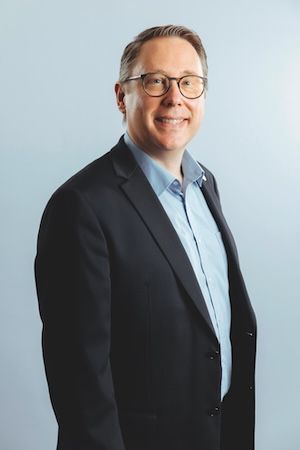 Headshot of Eric Hoegen