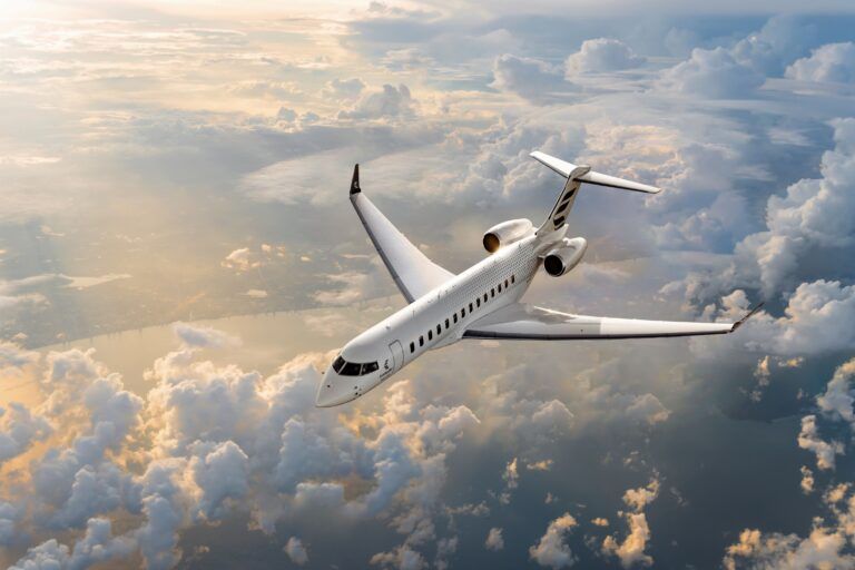 Bombardier’s Global 8000 approved to land at London City Airport